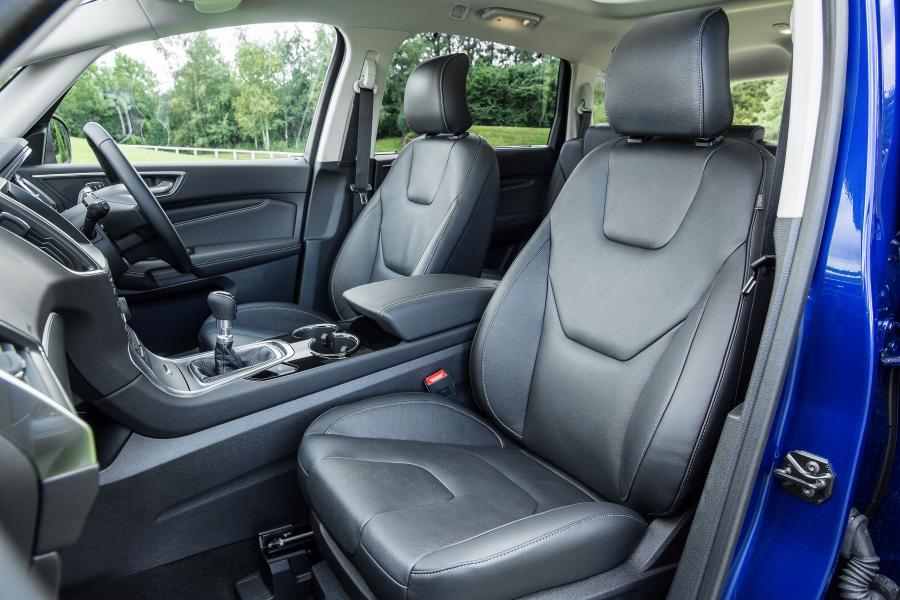  Ford S-Max 2015 года  (UK) (фото 8 из 10)